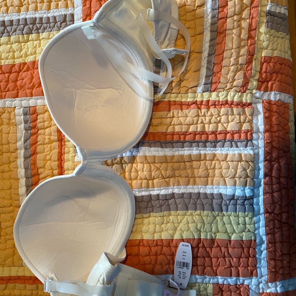Bra - Picture 2 of 3